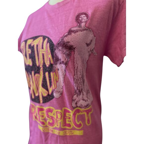 Aretha Franklin Queen of Soul Respect Tee, Pink Size Small, NWOT - Picture 3 of 5